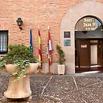 Hospedium Juan Ii 3*