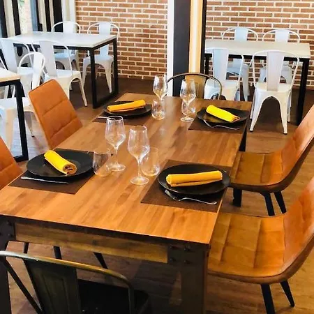 Szálloda Hospedium Juan Ii Toro