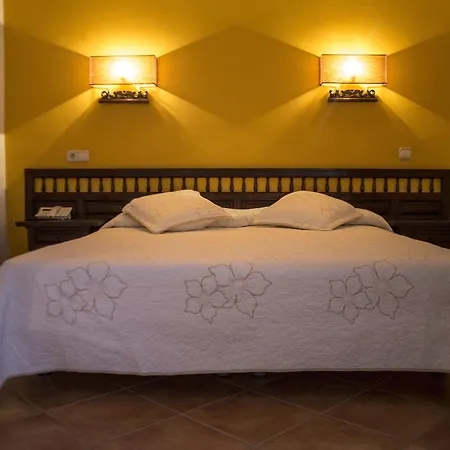 Hospedium Juan Ii Hotel 3*