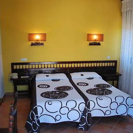 Hospedium Juan Ii 3* Toro