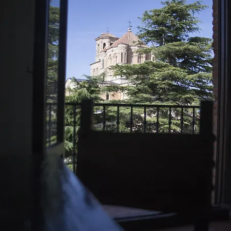 Hospedium Juan Ii Szálloda 3*