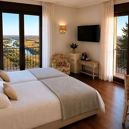 Hotel Hospedium Juan Ii