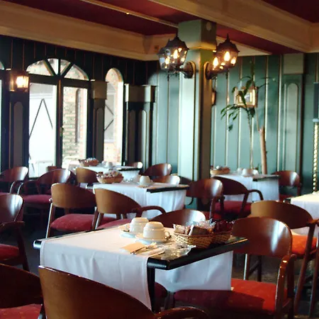 Hospedium Juan Ii 3* Toro