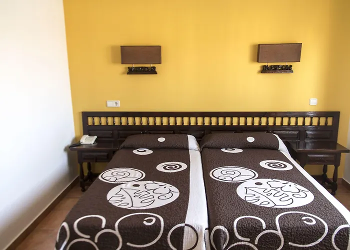 Hospedium Juan Ii Отель 3*