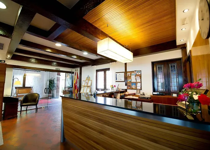 Hospedium Juan Ii 3* Торо